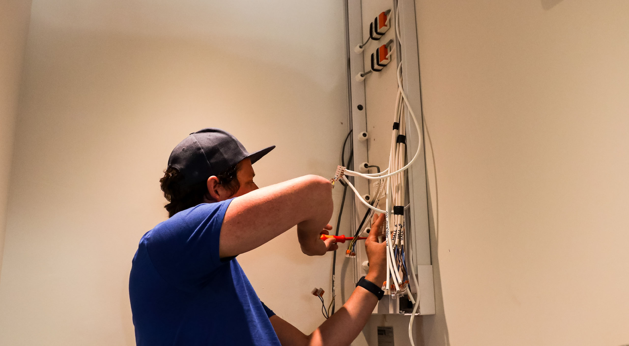 smart home electrician